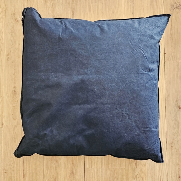 FEATHER EURO PILLOW - Picture 3 of 5